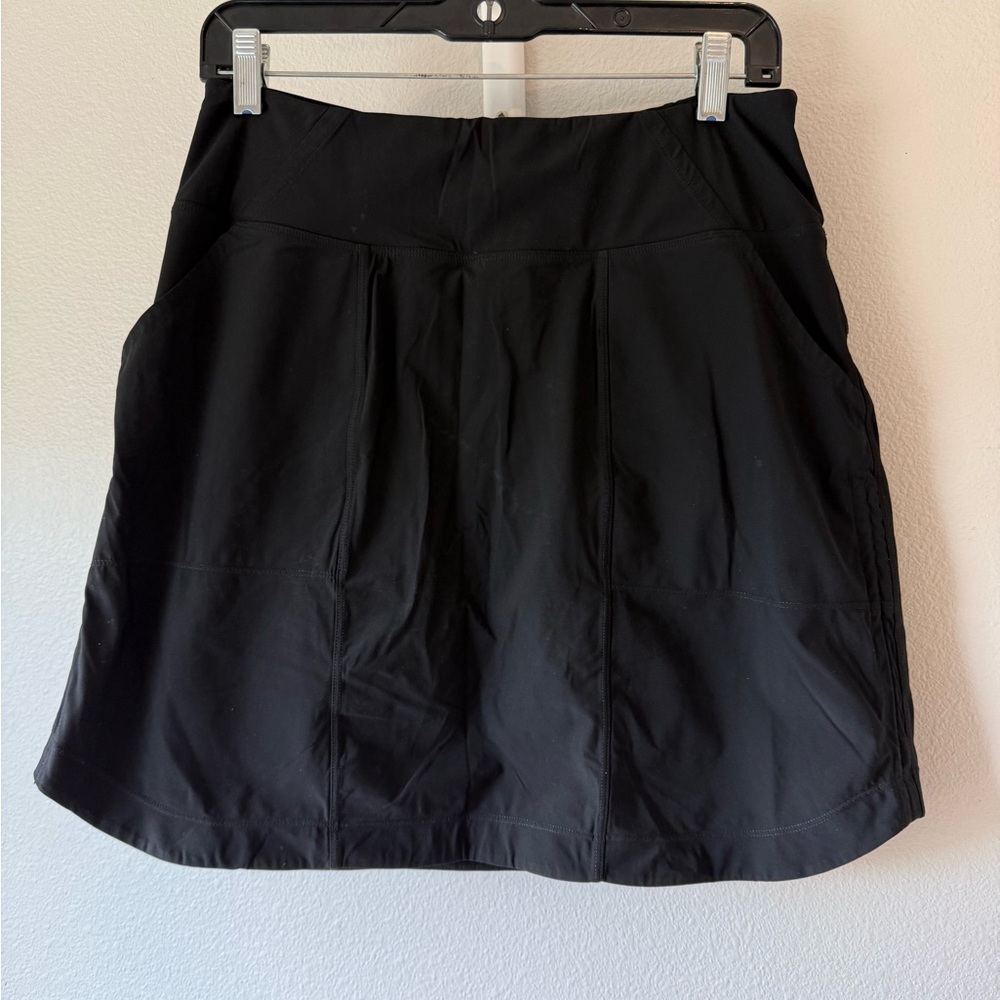 Get Lost women’s Athletic Skort with Pockets